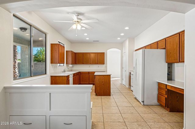 8248 W CHARTER OAK Road, Peoria, AZ 85381
