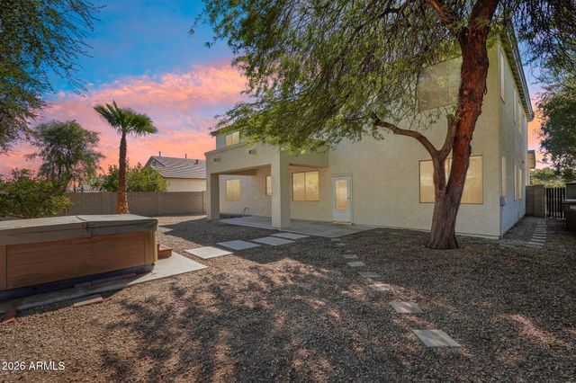 8248 W CHARTER OAK Road, Peoria, AZ 85381