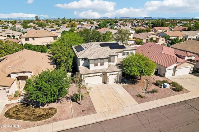 8248 W CHARTER OAK Road, Peoria, AZ 85381