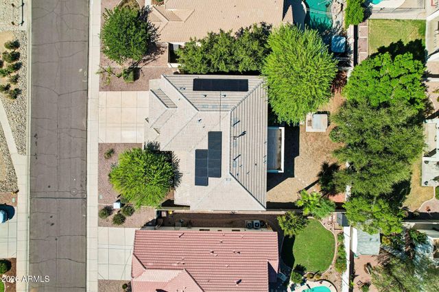 8248 W CHARTER OAK Road, Peoria, AZ 85381