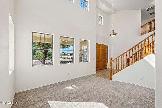 8248 W CHARTER OAK Road, Peoria, AZ 85381