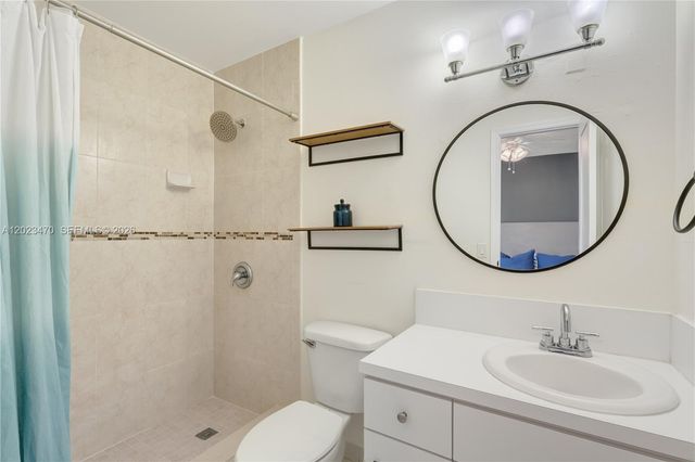 3214 W Trade Ave III-5, Miami, FL 33133
