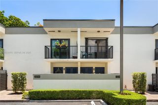 3214 W Trade Ave III-5, Miami, FL 33133