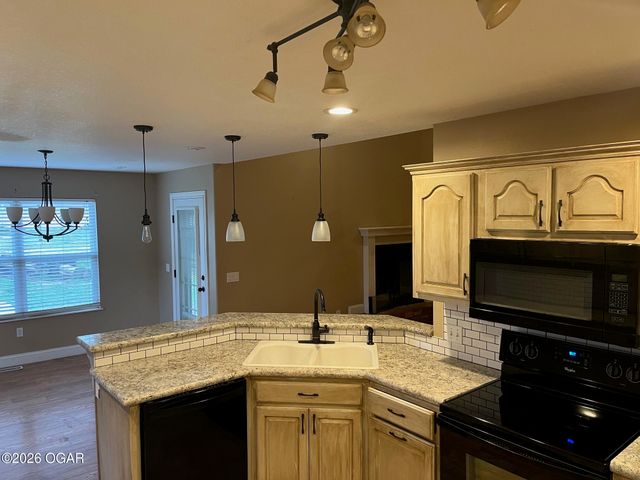 310 N Grimes Street, Carl Junction, MO 64834