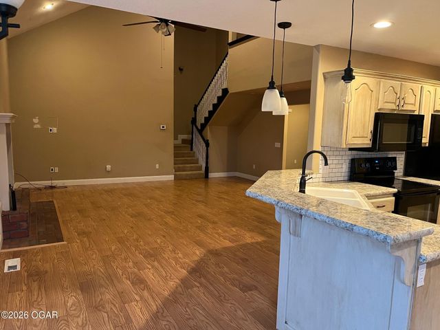 310 N Grimes Street, Carl Junction, MO 64834