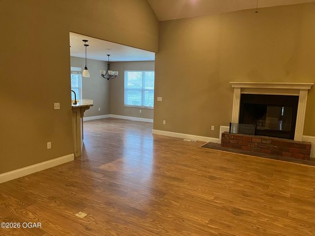 310 N Grimes Street, Carl Junction, MO 64834