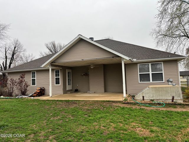 310 N Grimes Street, Carl Junction, MO 64834