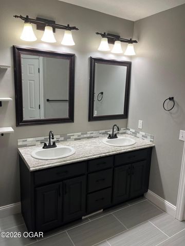 310 N Grimes Street, Carl Junction, MO 64834