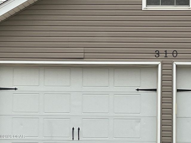 310 N Grimes Street, Carl Junction, MO 64834