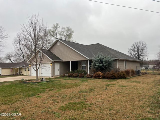 310 N Grimes Street, Carl Junction, MO 64834