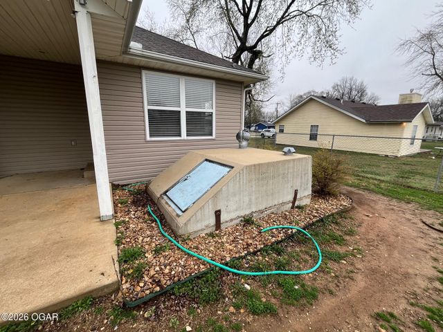 310 N Grimes Street, Carl Junction, MO 64834