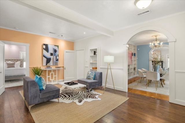 4016 Pershing Avenue, Fort Worth, TX 76107