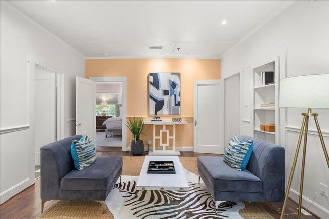 4016 Pershing Avenue, Fort Worth, TX 76107