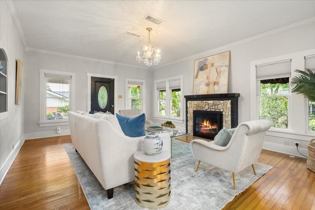 4016 Pershing Avenue, Fort Worth, TX 76107