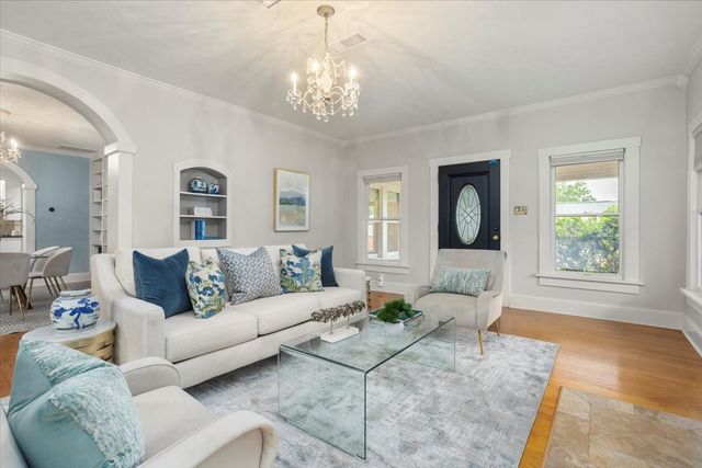 4016 Pershing Avenue, Fort Worth, TX 76107