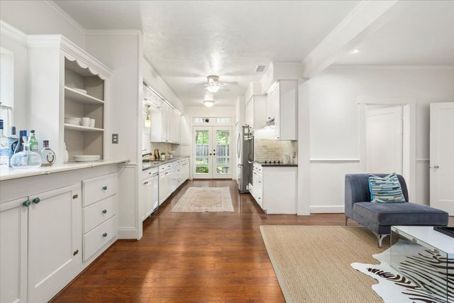 4016 Pershing Avenue, Fort Worth, TX 76107