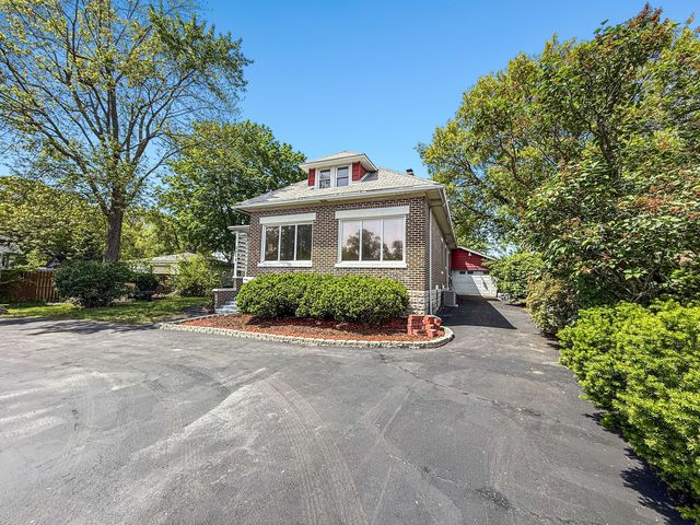 2914 Ridge Road, Lansing, IL 60438