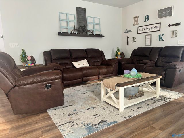 100 Kretzer Court, Huntsville, AL 35806