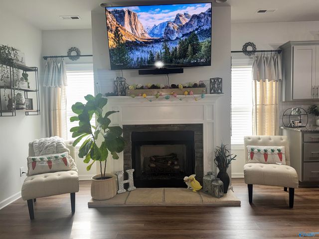 100 Kretzer Court, Huntsville, AL 35806