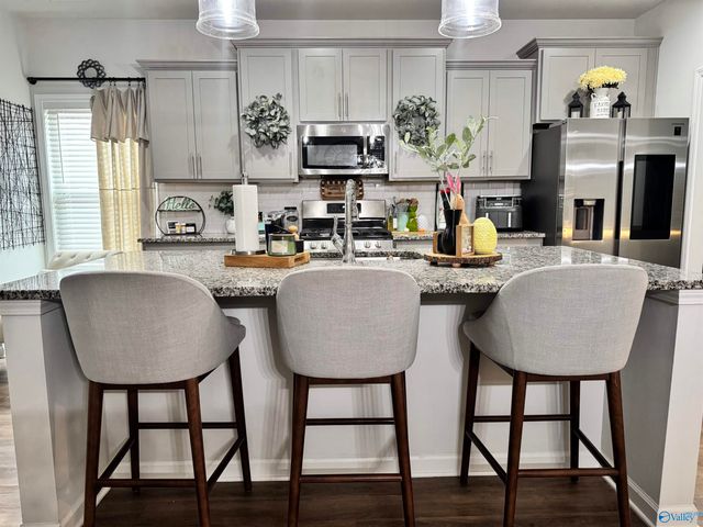 100 Kretzer Court, Huntsville, AL 35806