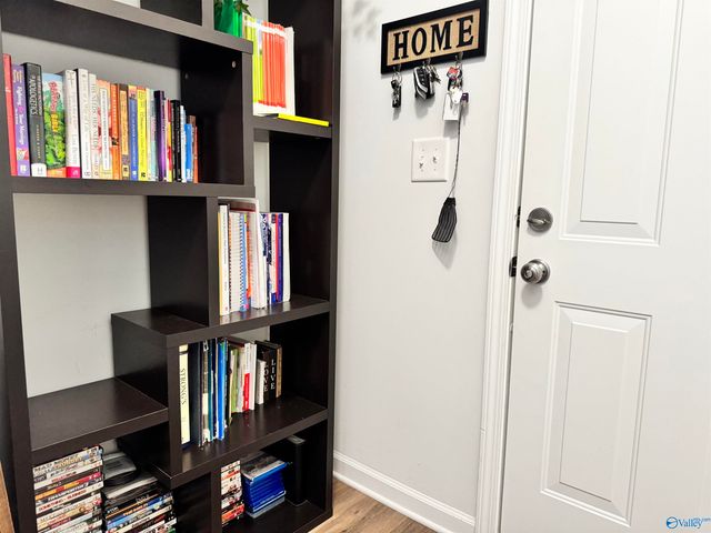 100 Kretzer Court, Huntsville, AL 35806