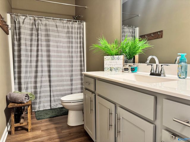 100 Kretzer Court, Huntsville, AL 35806