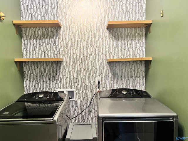 100 Kretzer Court, Huntsville, AL 35806