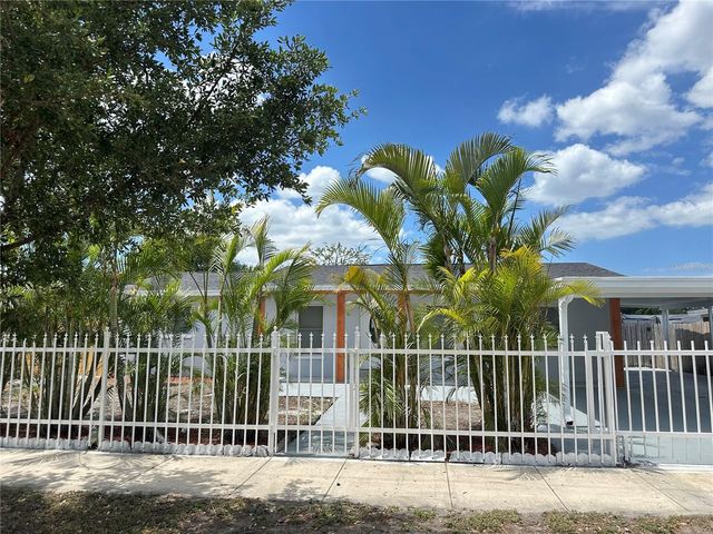 6405 S MANHATTAN AVENUE, Tampa, FL 33616