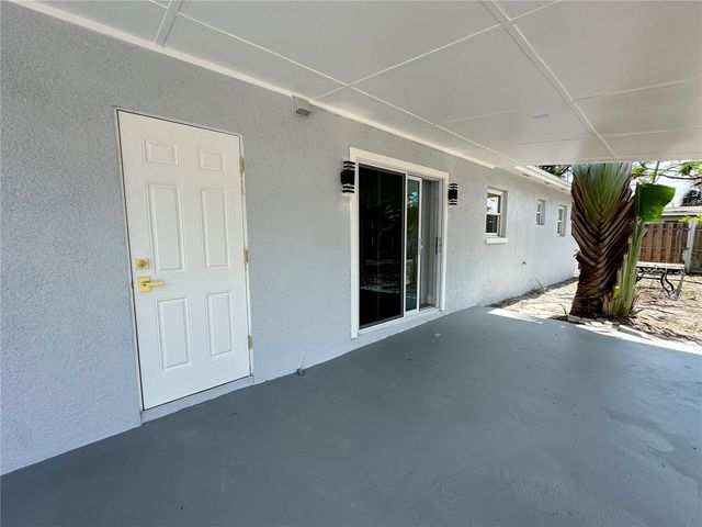 6405 S MANHATTAN AVENUE, Tampa, FL 33616