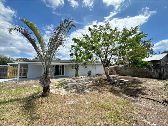 6405 S MANHATTAN AVENUE, Tampa, FL 33616
