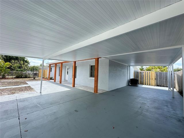 6405 S MANHATTAN AVENUE, Tampa, FL 33616