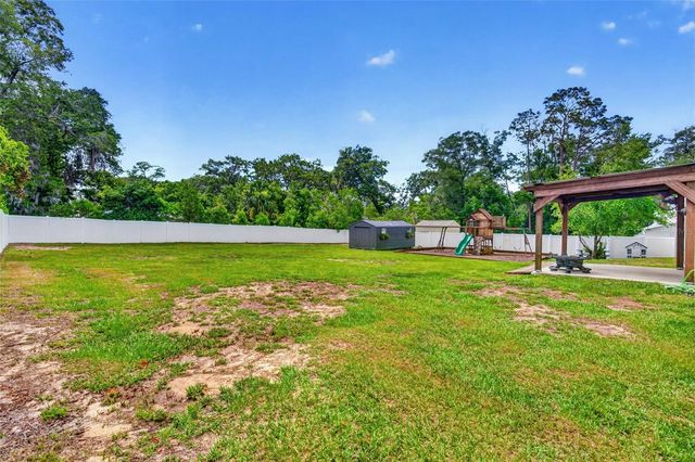 536 NE 43RD COURT, Ocala, FL 34470