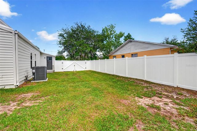 536 NE 43RD COURT, Ocala, FL 34470