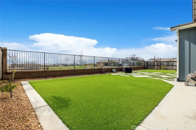 944 Horizon Drive, Madera, CA 93636