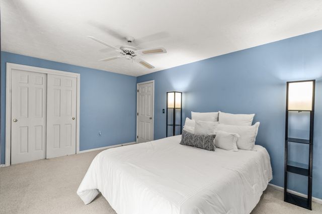 942 Salem End Road, Framingham, MA 01702