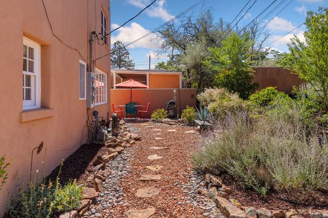 208 Delgado Street 3, Santa Fe, NM 87501