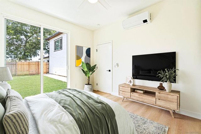 1160 Erica St, Escondido, CA 92027