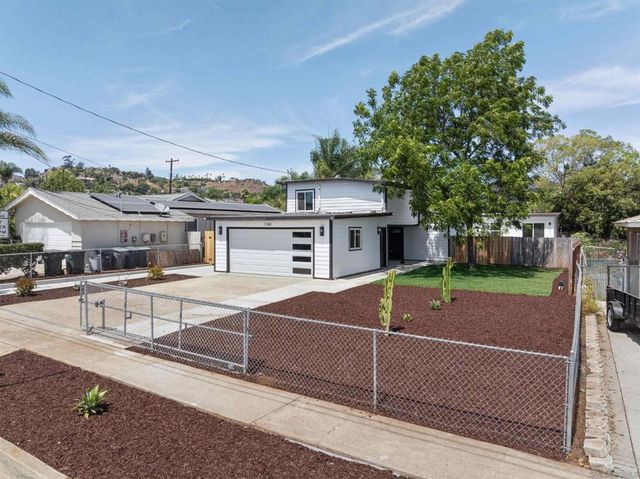 1160 Erica St, Escondido, CA 92027