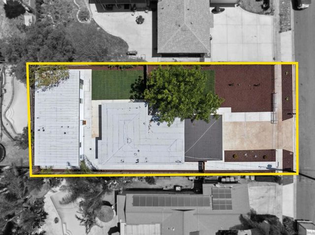 1160 Erica St, Escondido, CA 92027