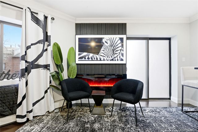 141-16 84th Drive 5A, Briarwood, NY 11435