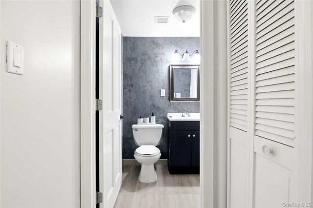 141-16 84th Drive 5A, Briarwood, NY 11435