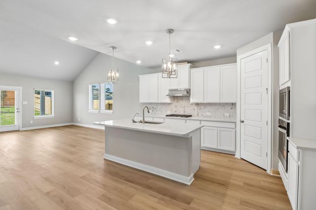 17755 Mill Manor Drive, Montgomery, TX 77316
