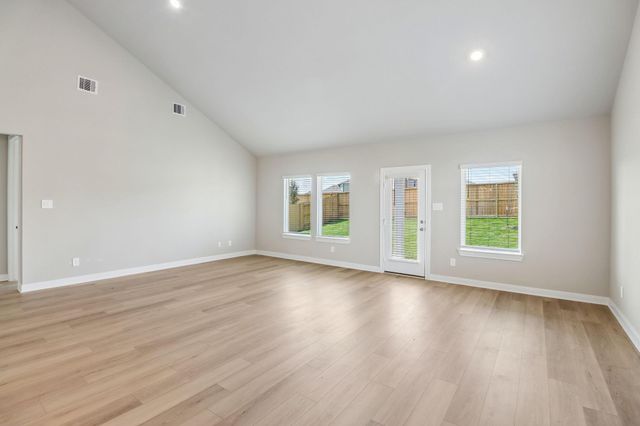 17755 Mill Manor Drive, Montgomery, TX 77316
