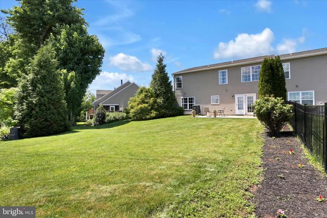 1568 MACINTOSH WAY, Hummelstown, PA 17036