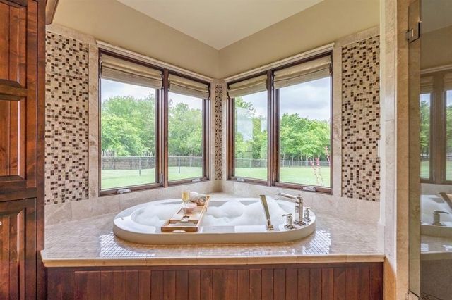 3150 W Waterloo Road, Edmond, OK 73025