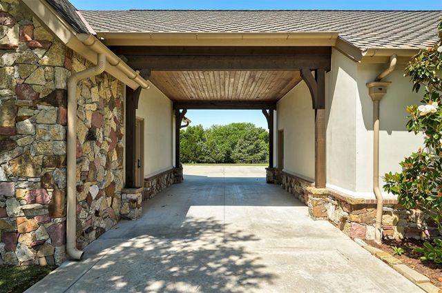 3150 W Waterloo Road, Edmond, OK 73025