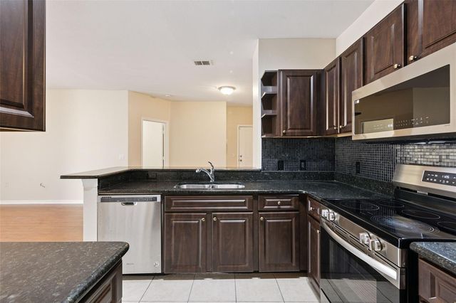 1460 LAKE SHADOW CIRCLE 7207, Maitland, FL 32751