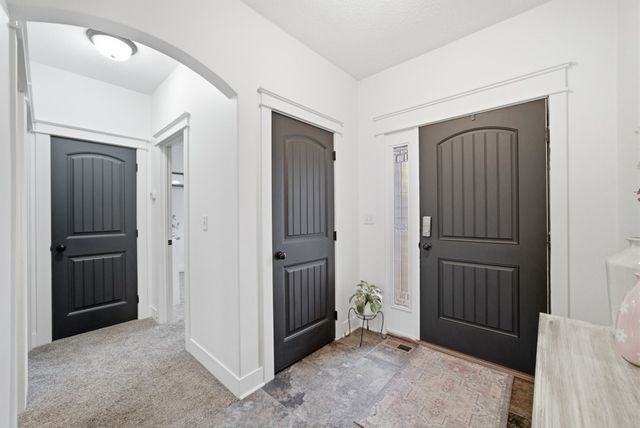 1437 Marina Cove Drive, Polk City, IA 50226