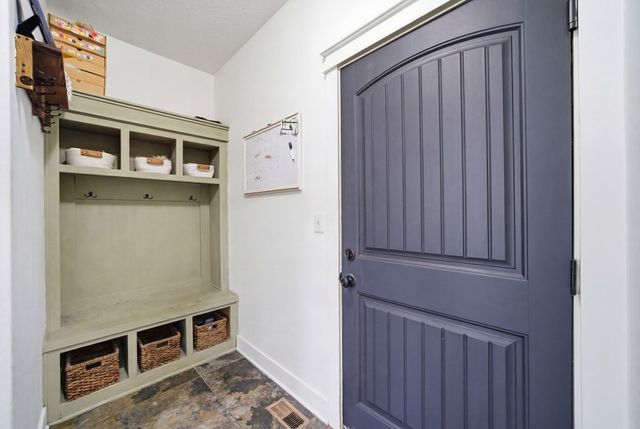 1437 Marina Cove Drive, Polk City, IA 50226