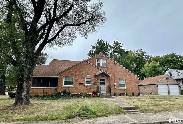 401 W FORREST HILL Avenue, Peoria, IL 61604
